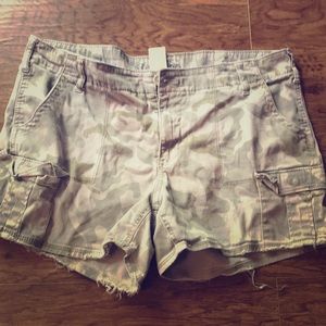 Camo cargo shorts